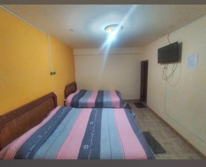 El Jardin De Los Lirios Hotell Mojon de Achocalla Exteriör bild